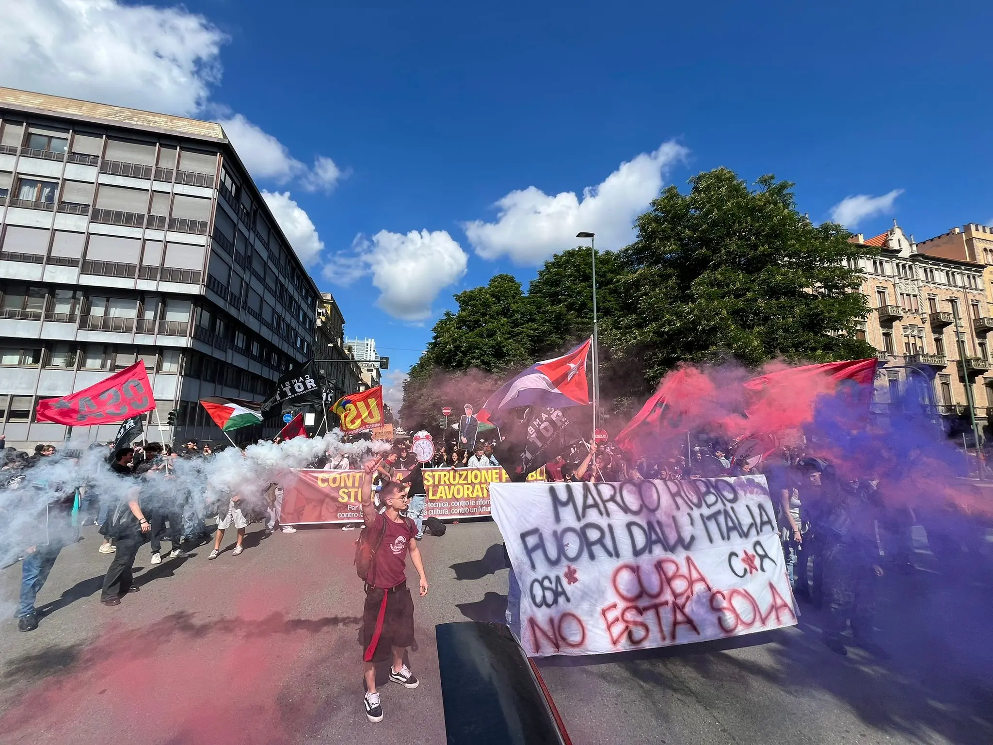 italia protesta.jpg