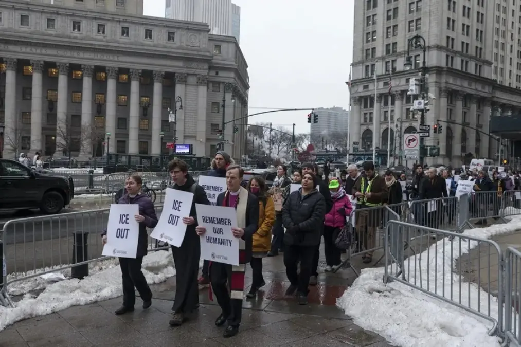 nueva york protesta edificio federal ice foto efe.jpg