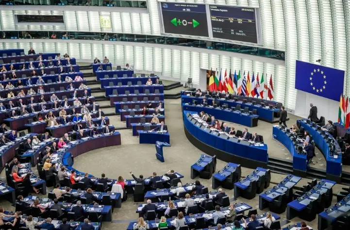 parlamento.jpg