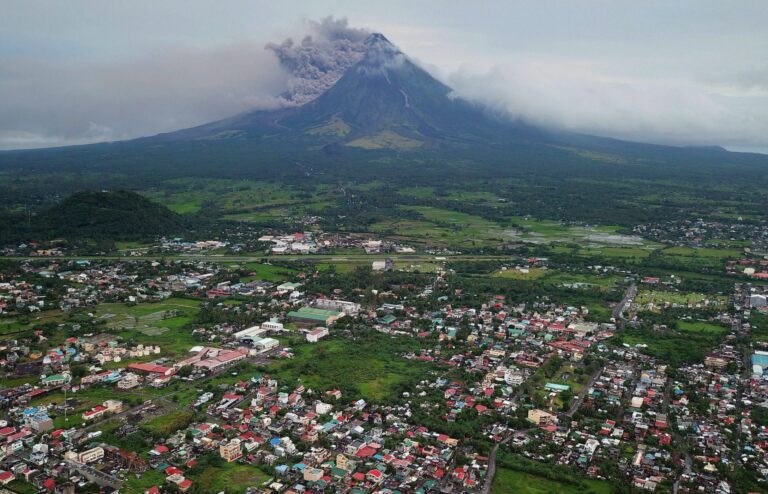 volcan mayon
