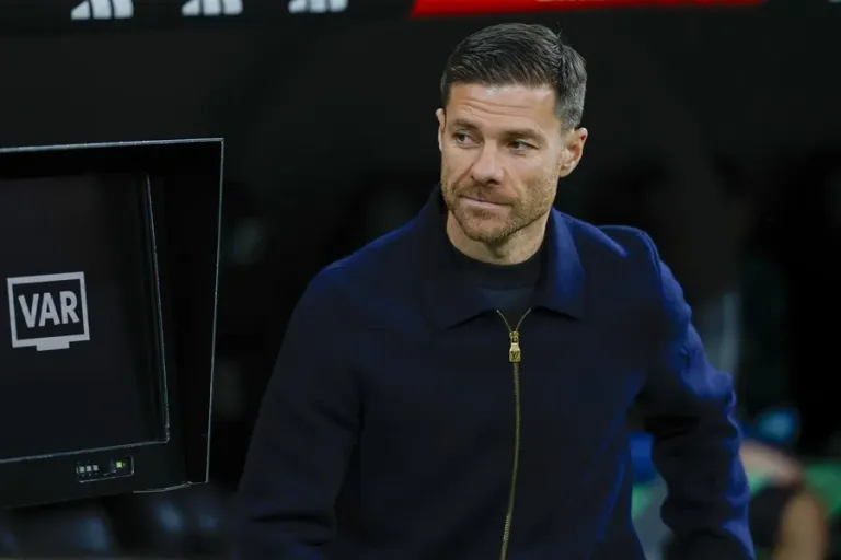 xabi alonso chelsea 1