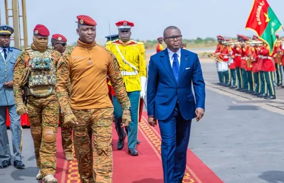 Burkina Faso y Benín relanzan diálogo político y acuerdan fortalecer la lucha antiterrorista 2 1.jpg