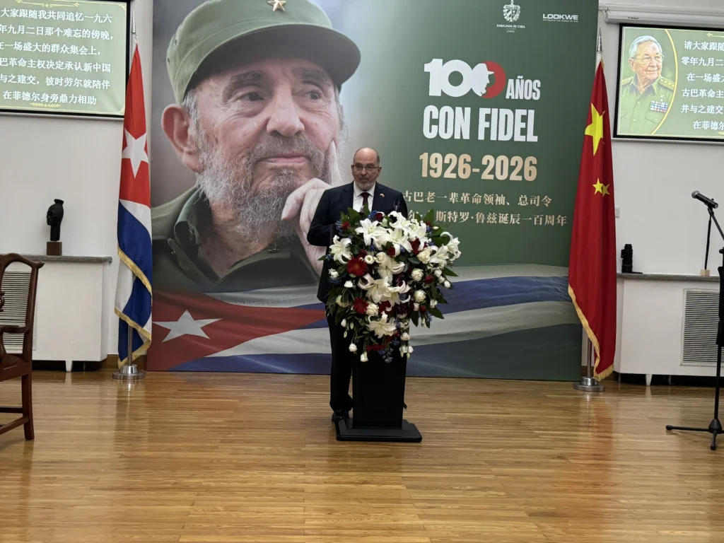 3 china embajador cubano alberto blanco bruno falci telesur 1