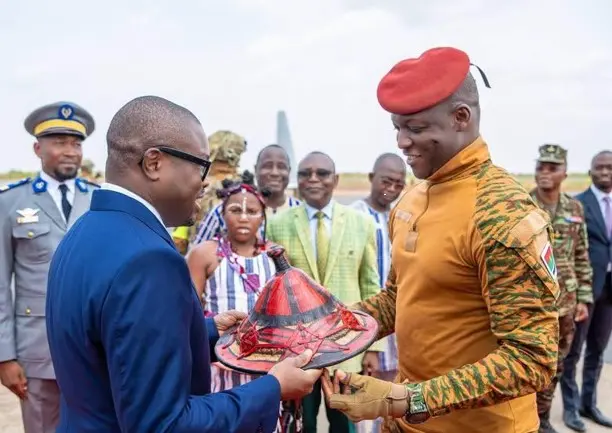 Burkina Faso y Benín relanzan diálogo político y acuerdan fortalecer la lucha antiterrorista 3 3.jpg