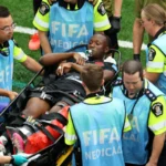 Ismael Koné sufre grave lesión en partido de Canadá ante Qatar 10 6a347ffeadf3c r d 1464 1327 2938