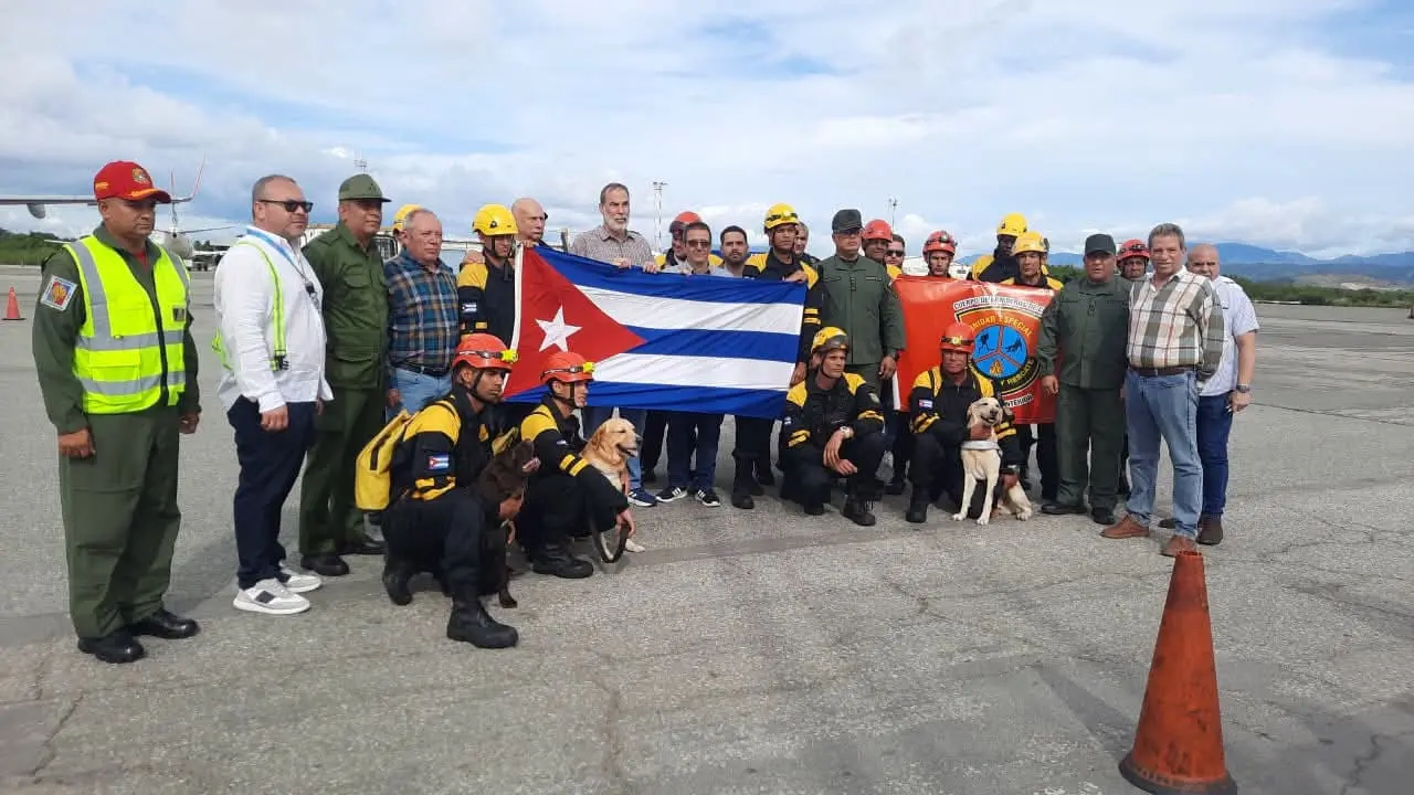cuba envia ayuda venezuela01.jpg