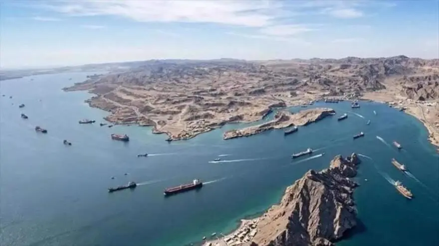 Tercera Defensa Sagrada: La guerra que redefine Asia occidental 4 estrecho.jpg