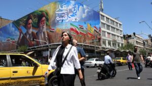 Revelan memorando entre Irán e EE.UU.: incluye Líbano, no agresión y gestión iraní en Ormuz 11 iran valla mujer jun26