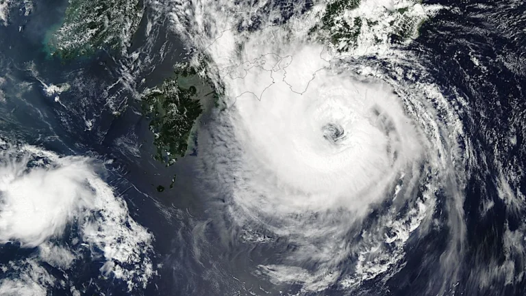 japon tifon evacuacion01