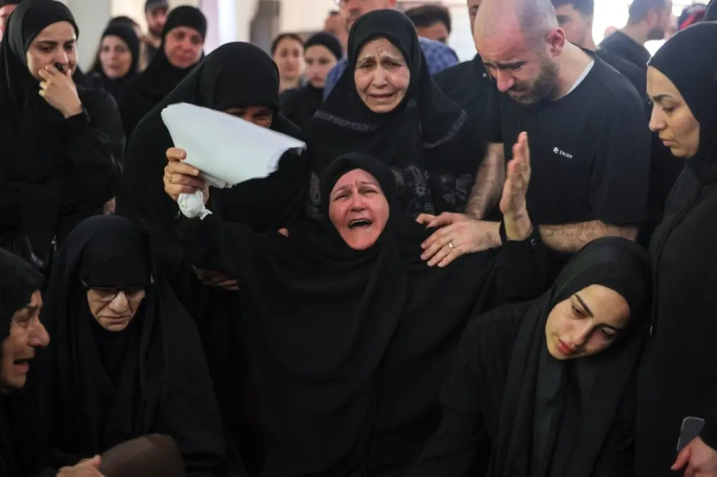 libano funerales civiles asesinados israel foto efe 1.jpg
