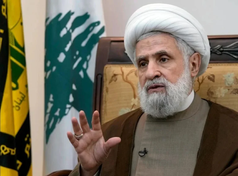 libano sheikh naim qassem secretario general hezbola foto al mayadeen