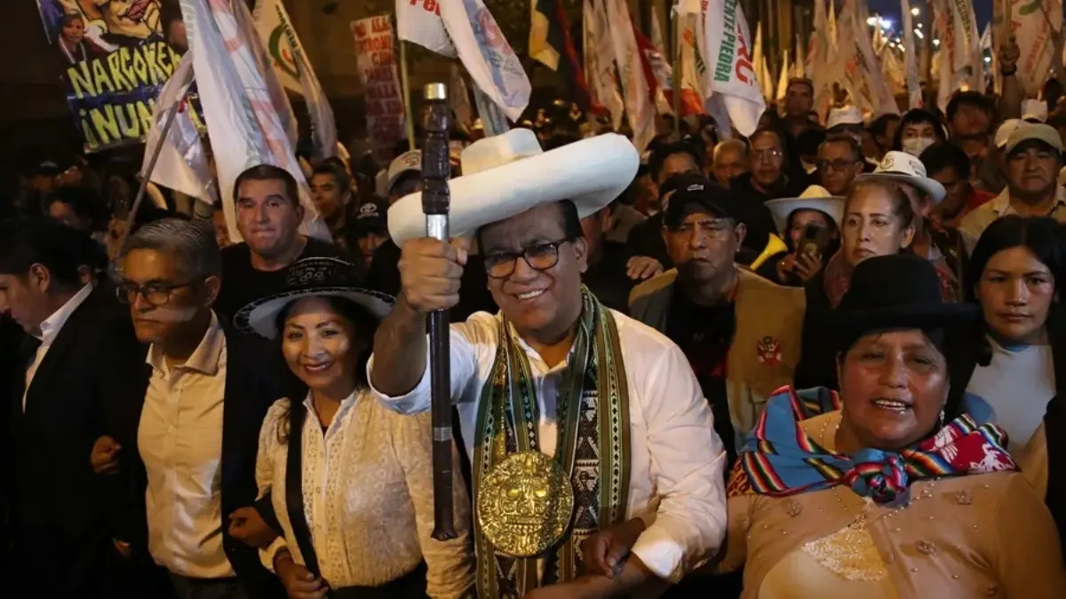 marcha roberto sanchez.jpg