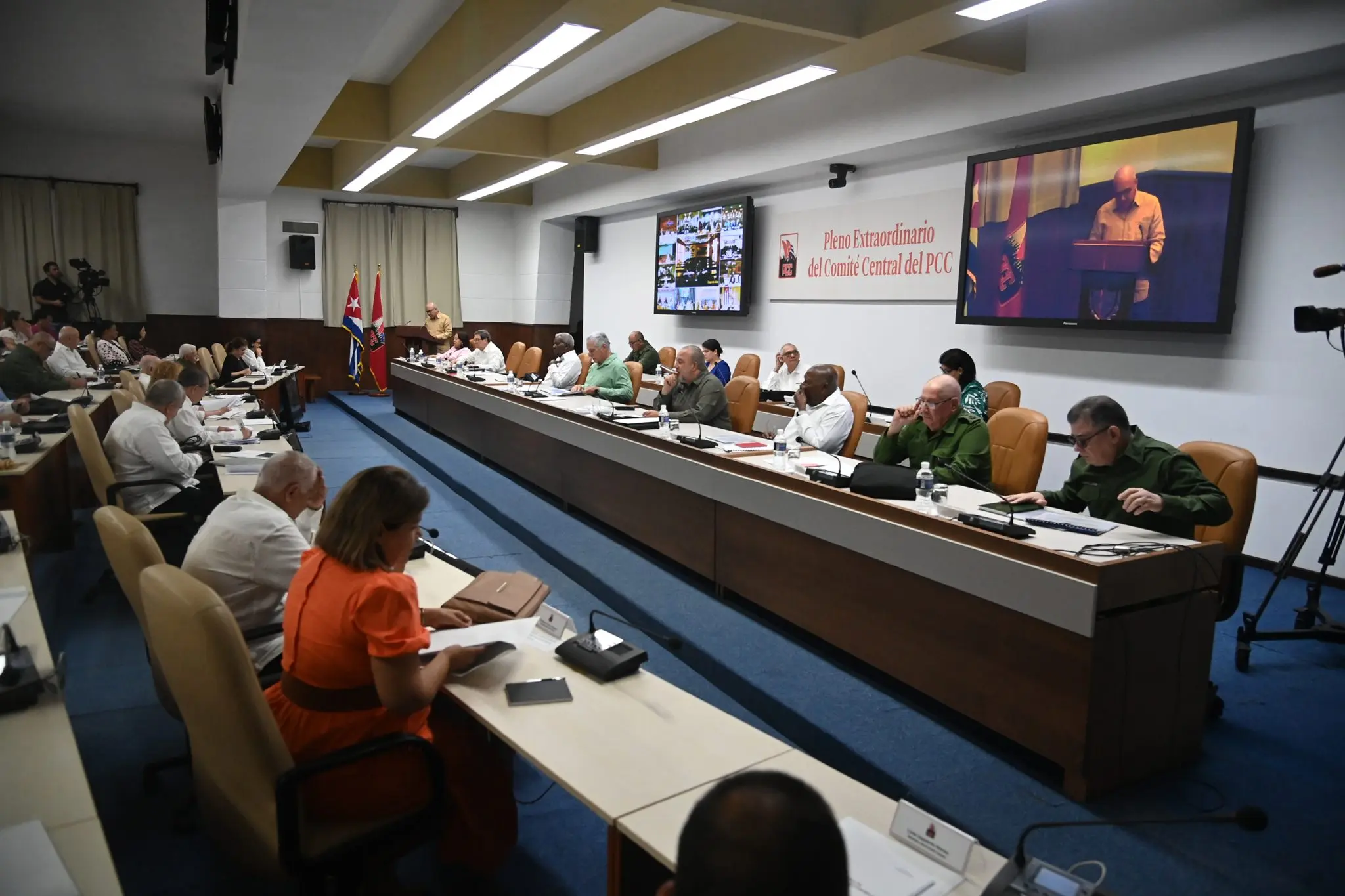pleno extraordinario 1 2048x1365 1.jpeg