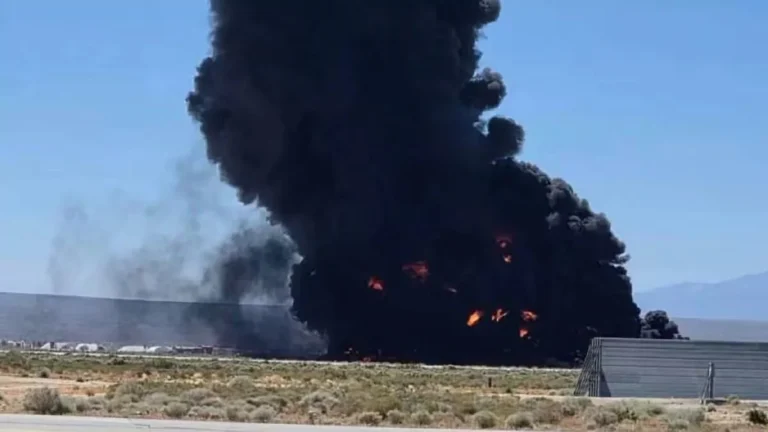 se estrella un bombardero estadounidense b 52 en california 20260615 212358 ywqm 1200x675 1
