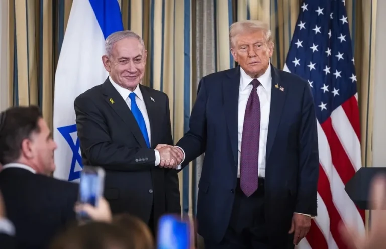 trump netanyahu washington 2025 banderas