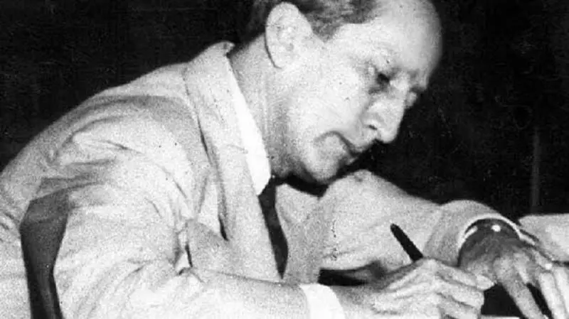 Canciones y poemas para borrar escombros 7 6 andres eloy blanco.jpg