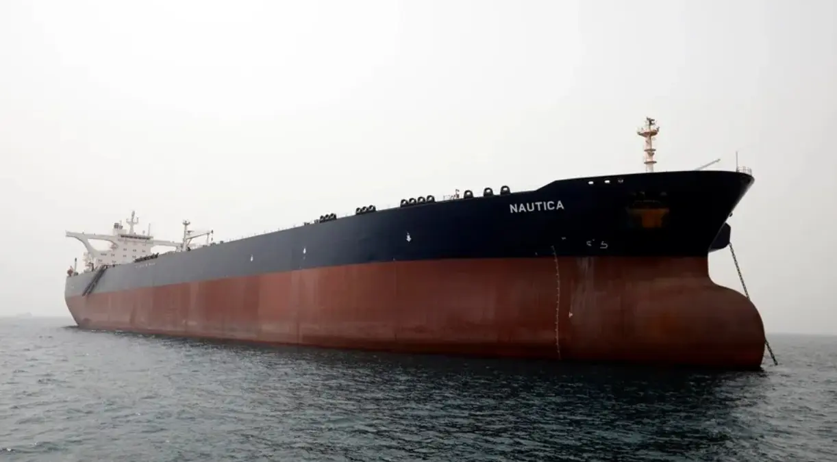 arabia saudi petroleros navegando mar rojo foto efe.jpg
