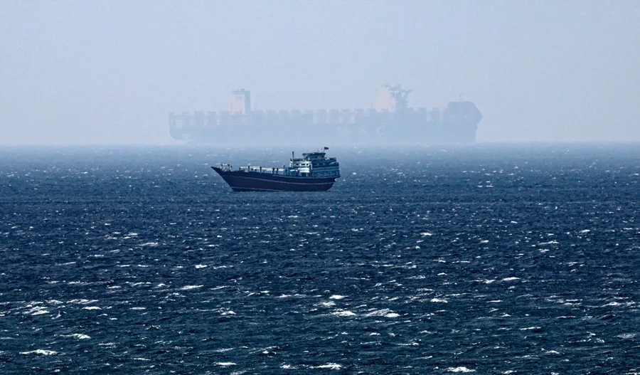 barcos estrecho ormuz 1