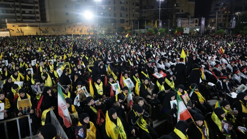 Multitudinario homenaje al mártir ayatolá Jamenei en ciudad iraquí de Karbala 4 beirut honras jamenei jul26 3