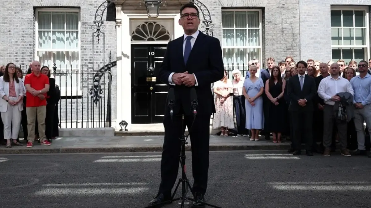 burnham downing street.jpg