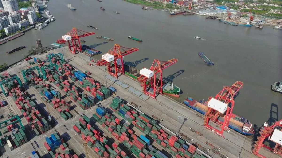 el deficit comercial de la ue con china aumento un 15 el ano pasado.jpg
