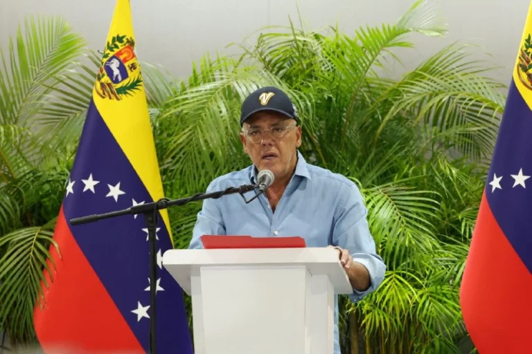 fbda2068 2043 43aa 89d2 d276a7214e7b