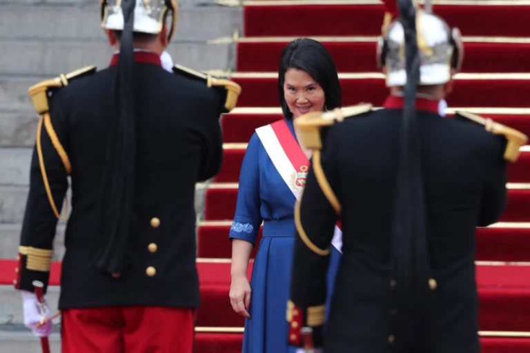 peru juramentacion keiko fujimori foto efe 1