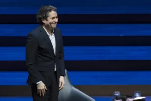 El venezolano Gustavo Dudamel estará en show de medio tiempo de final del Mundial 20 rss efe40f1c64af2e909abae0802396c746c3aafe5f228w 696x464 1