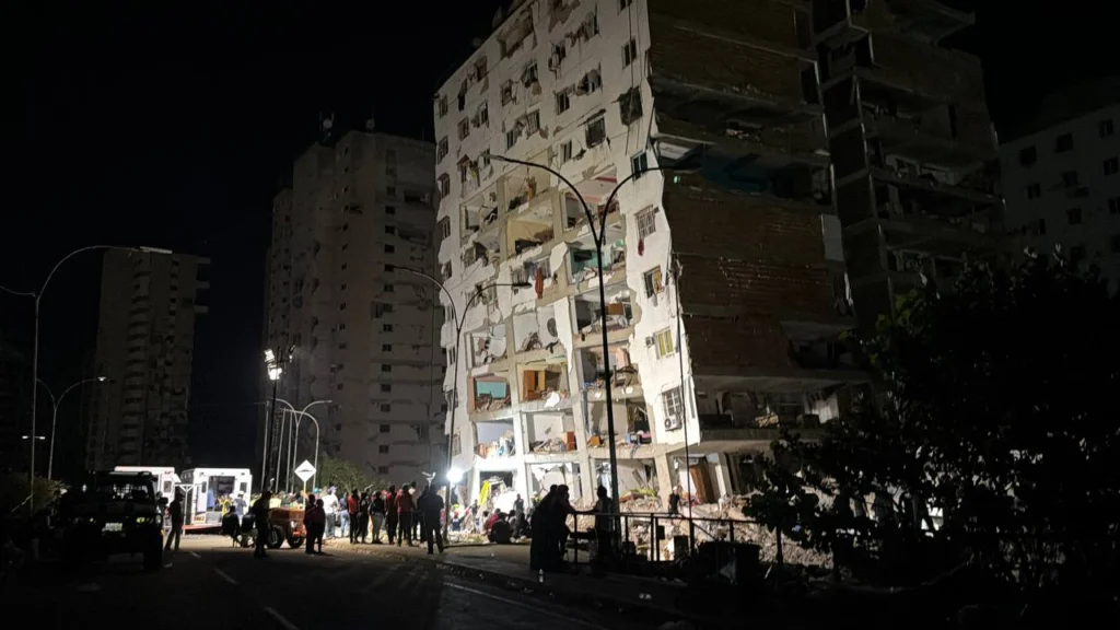 terremoto edificio ruinas 1
