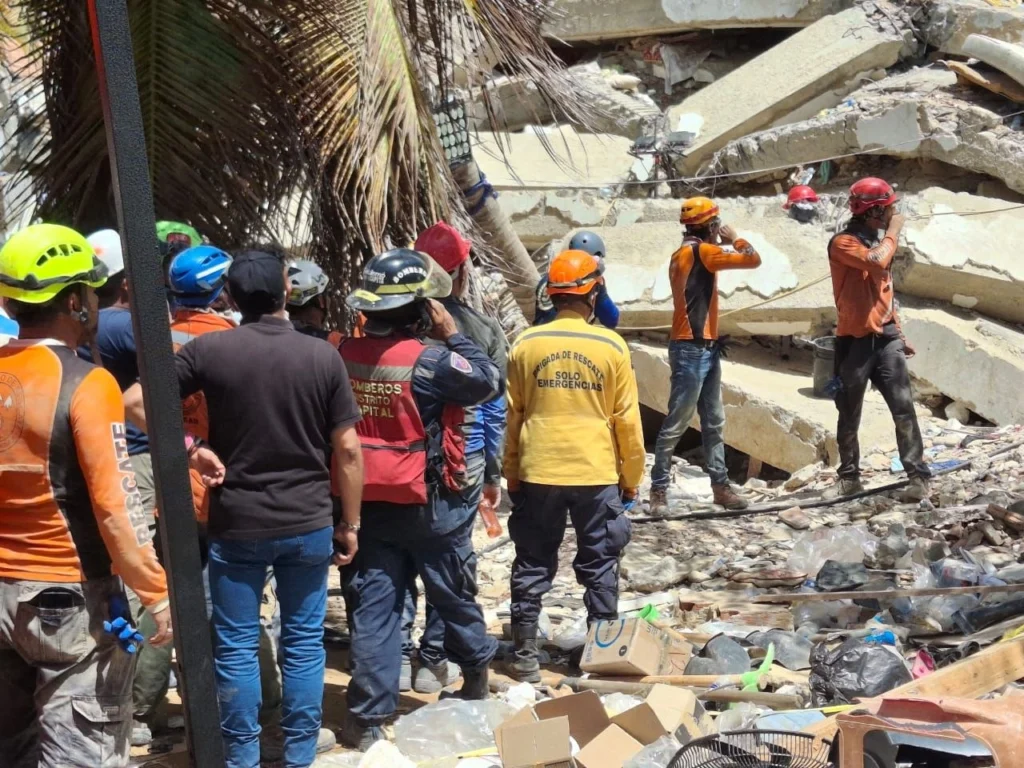 terremoto rescatistas