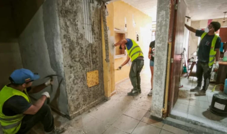 venezuela viviendas reconstruyen01