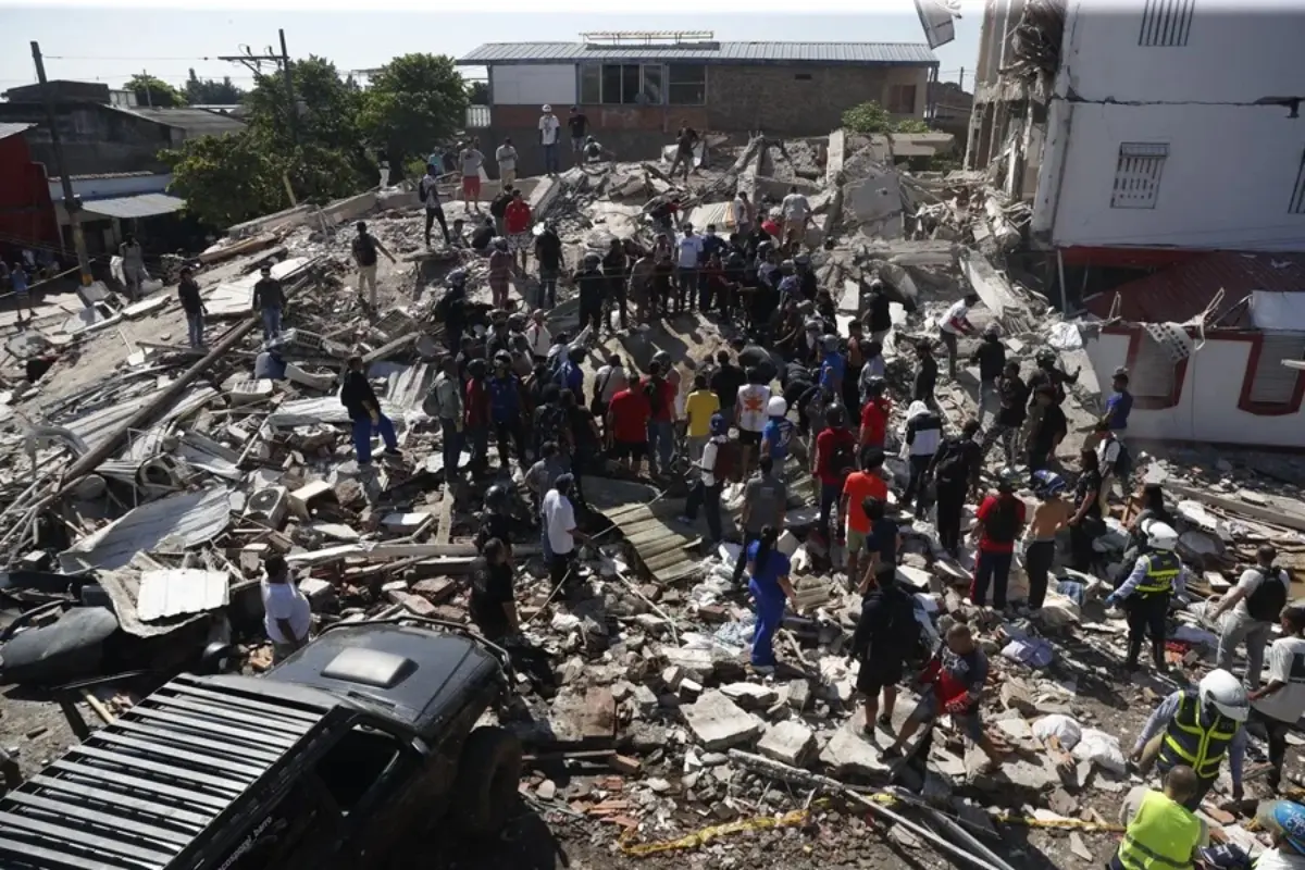 ame7676 colombia terremoto 1.jpg