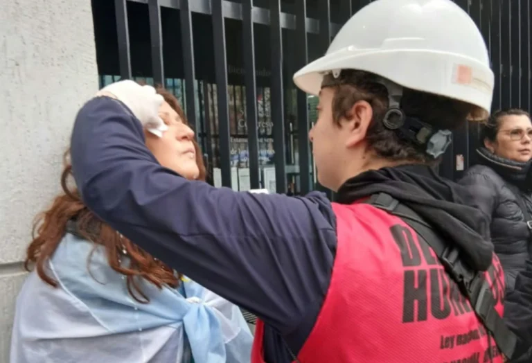 argentina denuncian represion01