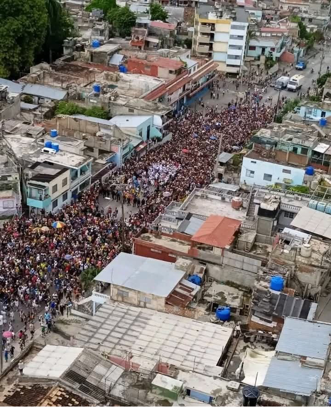 Conga. ¿Ajiaco o Nganga? 4 arrollando por las calles.png
