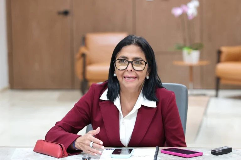 delcy rodriguez foto prensa presidencial 1