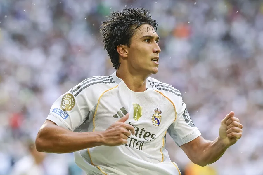 gonzalo garcia real madrid ampliacion