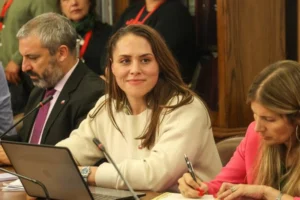Critican falta de paridad de género en la conformación del gabinete ministerial de Chile 19 imagen 2026 08 16 104045884