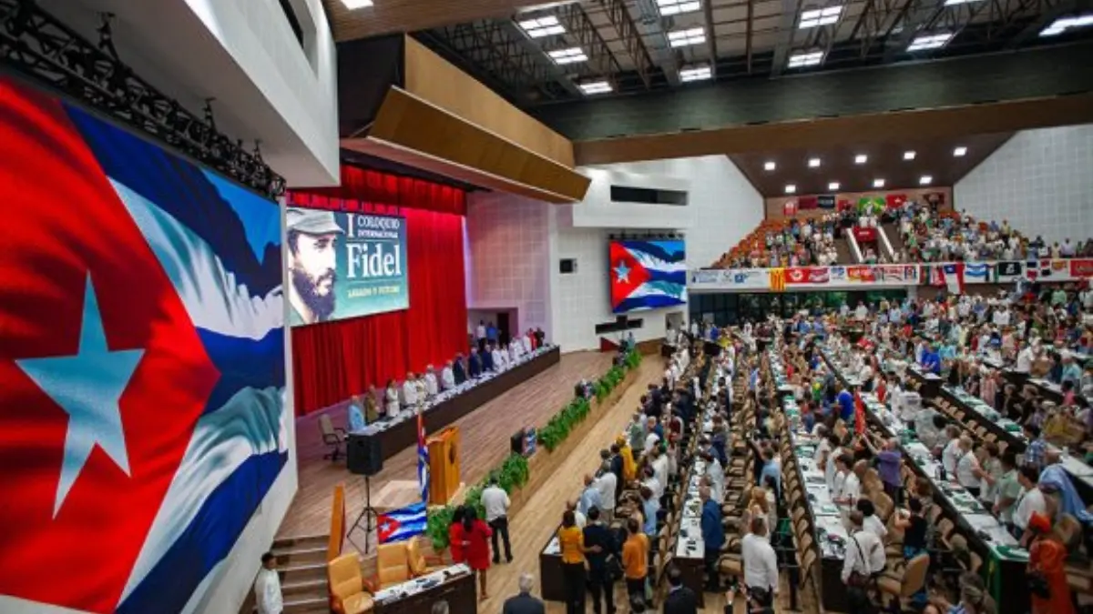 inauguran en la habana i coloquio internacional fidel legado y futuro 580x387 1.jpg