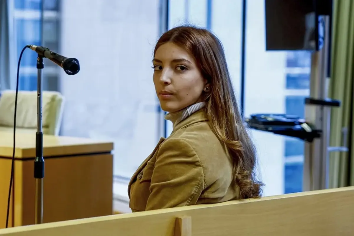 isabel peralta 1.jpg