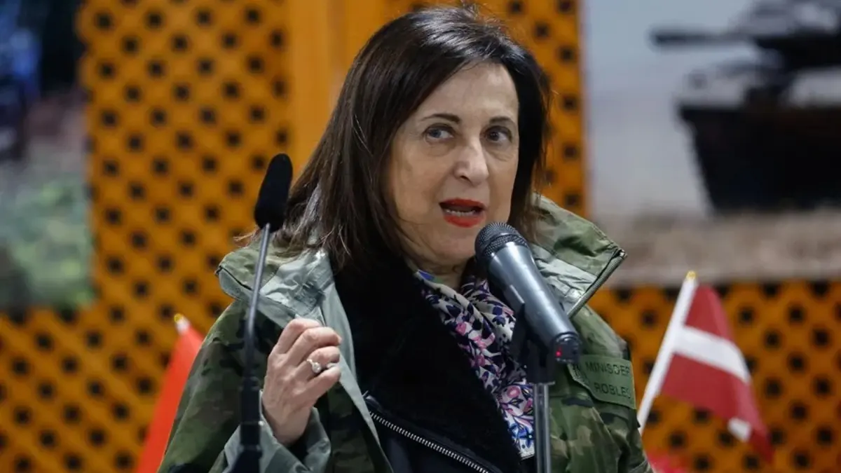 margarita robles defensa soldados ucrania.jpg