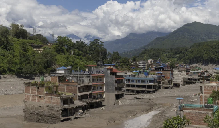 nepal china muertos01