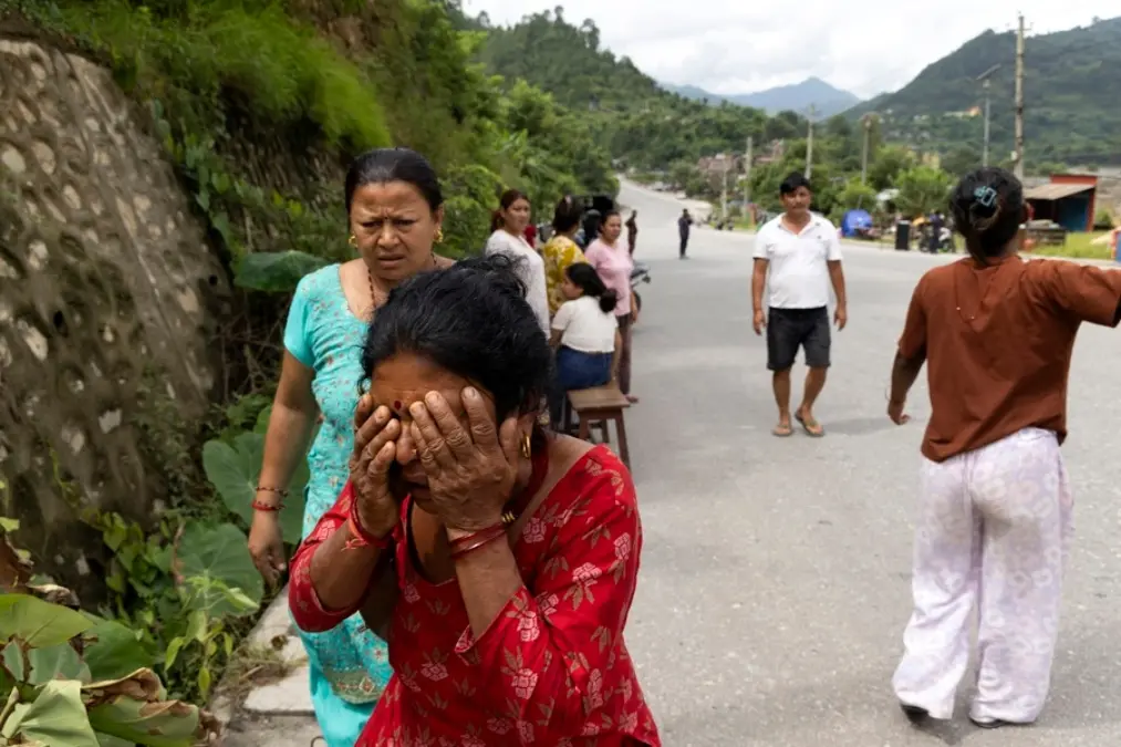 nepal sobrevivientes tragedia inundaciones foto efe 1.jpg