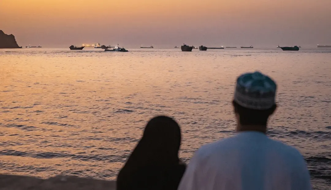 ormuz fars tarde barcos 2026.jpg