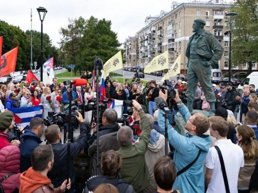rusia homenaje fidel castro centenario moscu 1.jpg