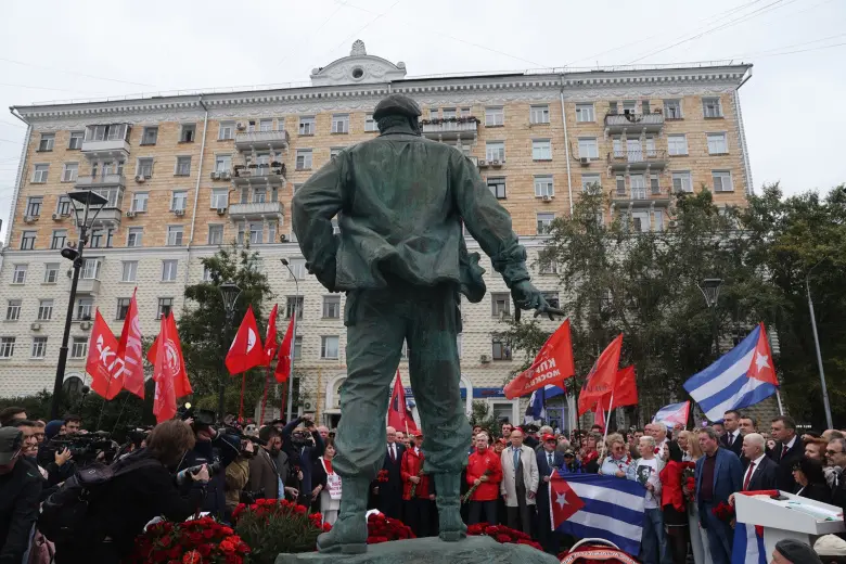 Centenario de Fidel Castro: recuerdan en Moscú legado de un titán de la emancipación global 2 rusia homenaje fidel castro.jpg