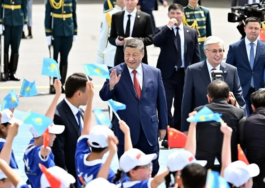 Xi impulsa un futuro compartido con los países vecinos de China 2 xi jinping.jpg