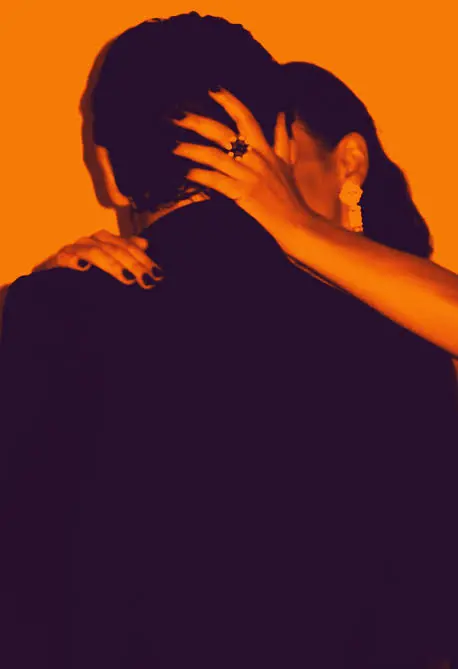 1 pareja baila un bolero.jpg