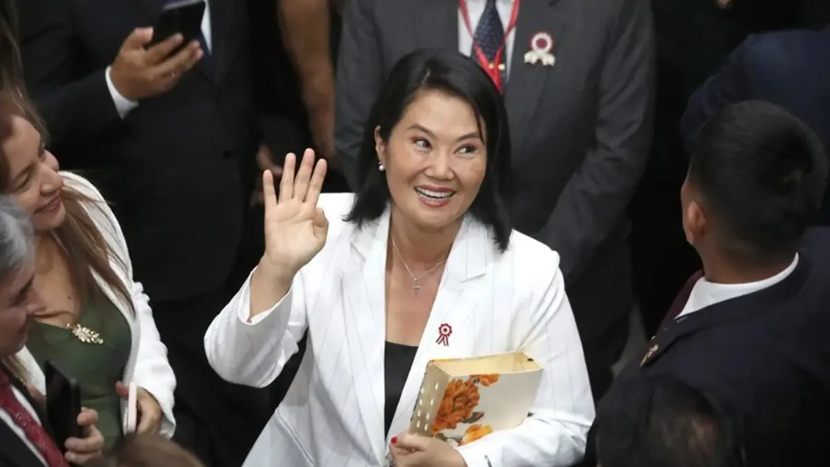 aprobacion keiko fujimori peru cae en primer mes gestion.jpg