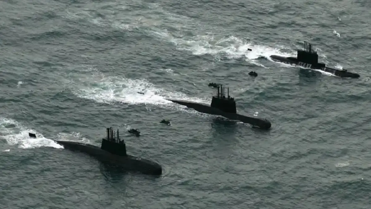 argentina submarinos foto perfil 1.jpg