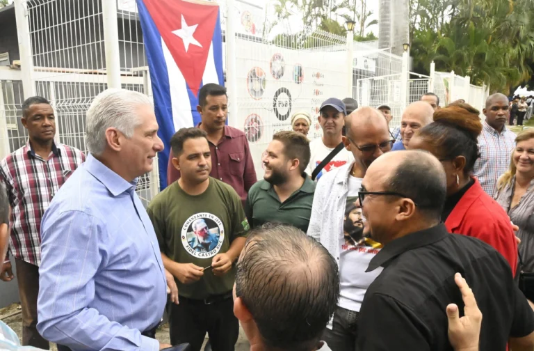 cuba defensa revolucion01